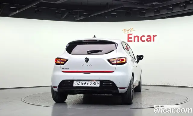Renault (Samsung) Clio 2019 1.5 АКПП, миниатюра 4