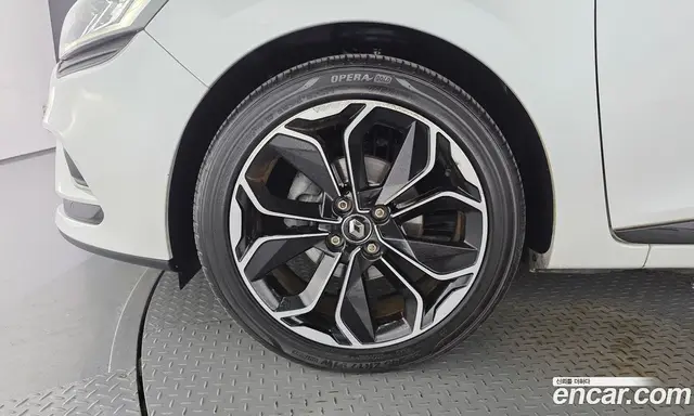 Renault (Samsung) Clio 2019 1.5 АКПП, миниатюра 5