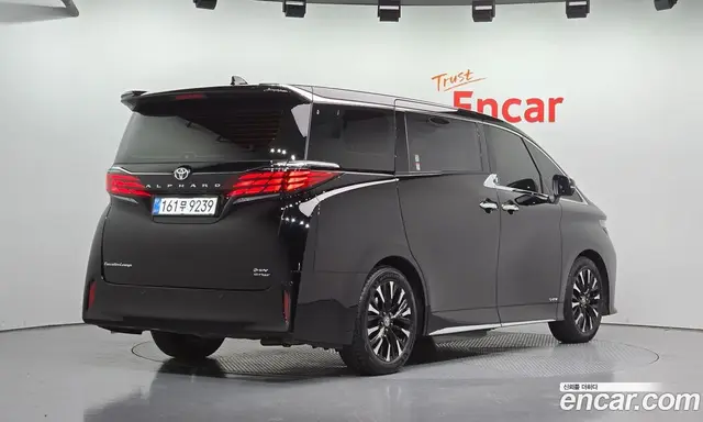 Toyota Alphard 2025 2.5 АКПП, миниатюра 2 Toyota Alphard 2025 2.5 АКПП, миниатюра 2