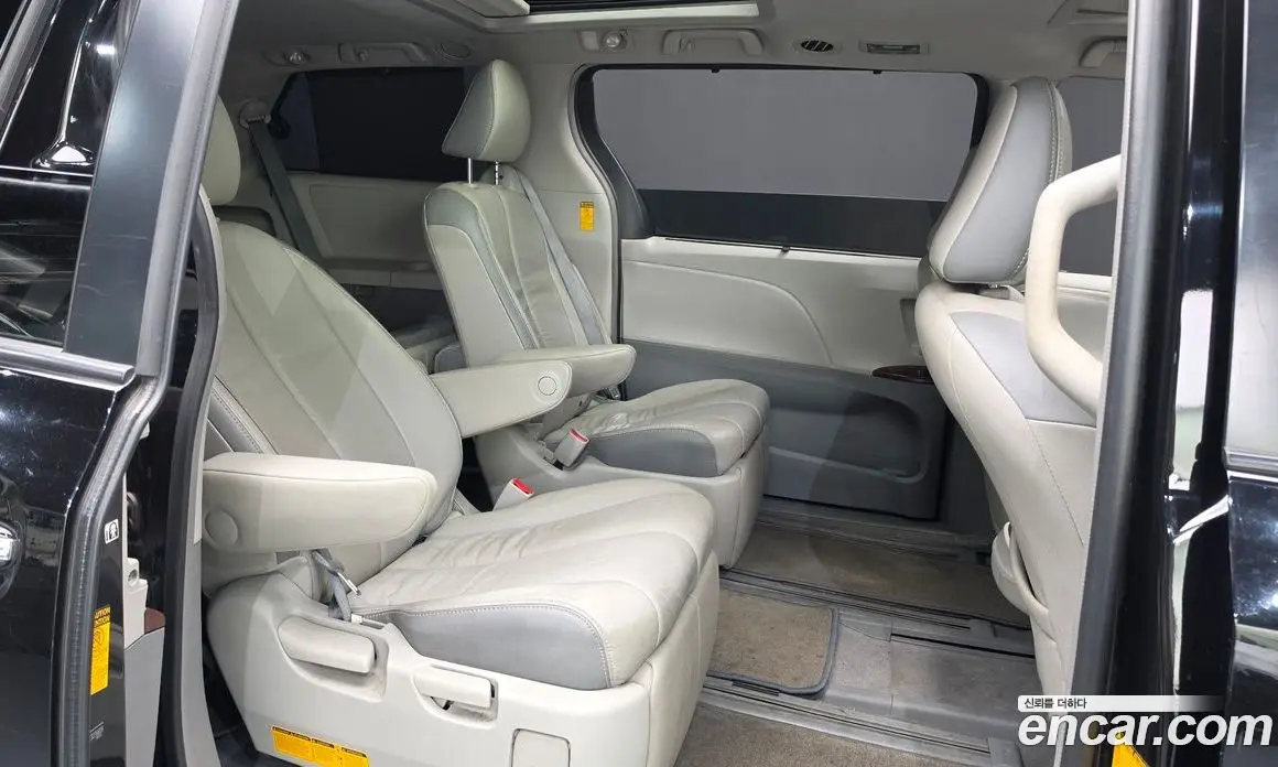 Toyota Sienna 2014 3.5 АКПП, фото 17