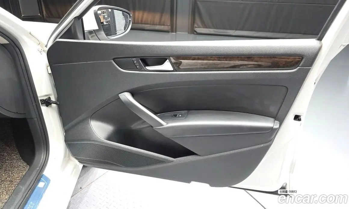 Volkswagen Passat 2015 2.0 АКПП, фото 14 Volkswagen Passat 2015 2.0 АКПП, фото 14