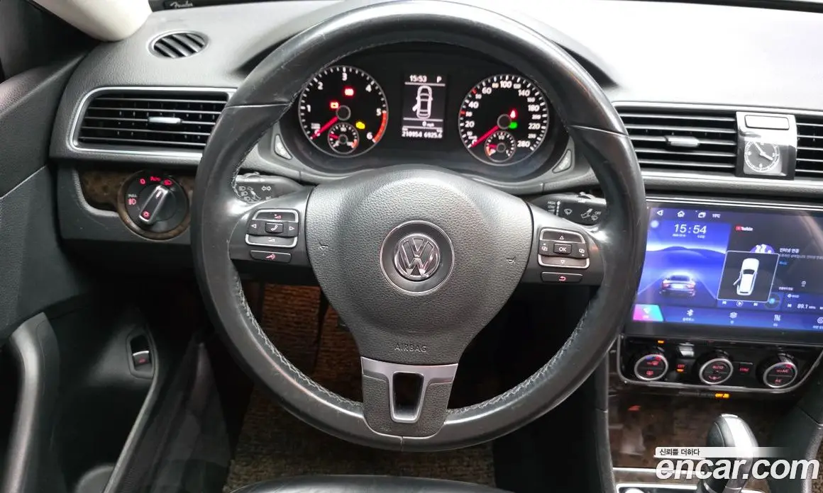 Volkswagen Passat 2015 2.0 АКПП, фото 19 Volkswagen Passat 2015 2.0 АКПП, фото 19