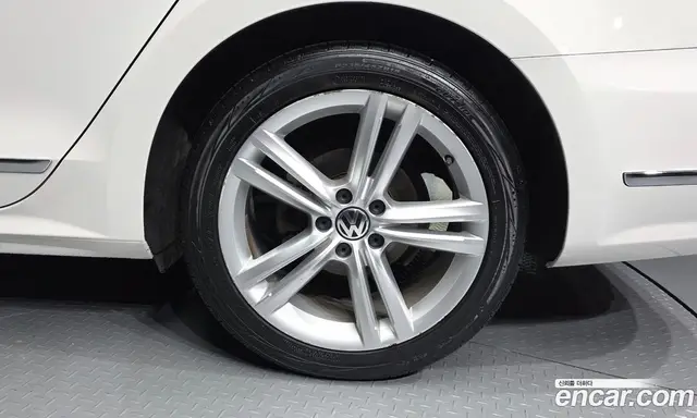 Volkswagen Passat 2015 2.0 АКПП, миниатюра 7 Volkswagen Passat 2015 2.0 АКПП, миниатюра 7