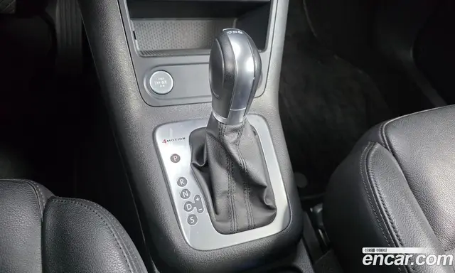 Volkswagen Tiguan 2015 2.0 АКПП, миниатюра 9