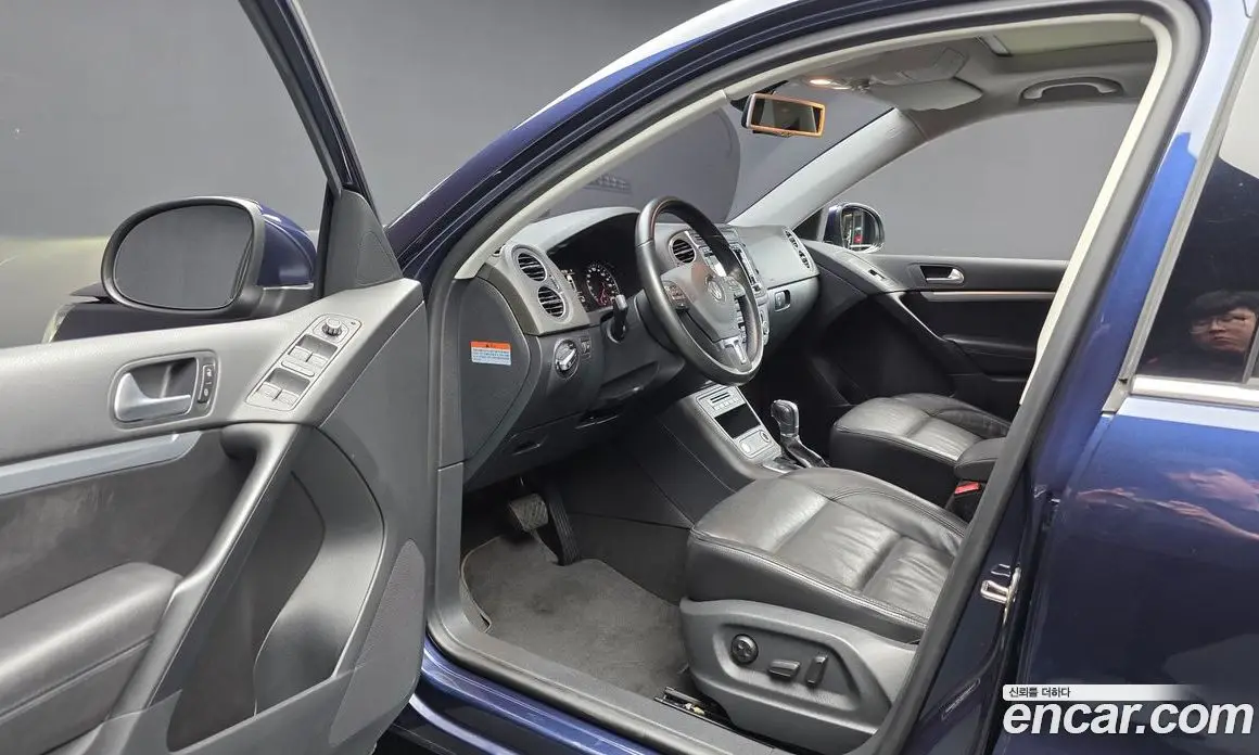 Volkswagen Tiguan 2015 2.0 АКПП, фото 10