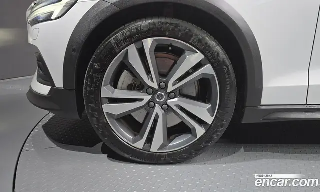 Volvo V60 2021 2.0 АКПП, миниатюра 5