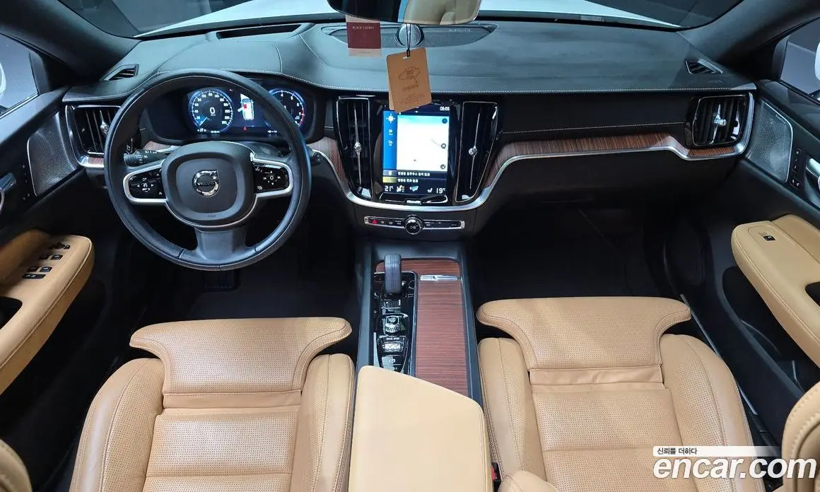Volvo V60 2021 2.0 АКПП, фото 7