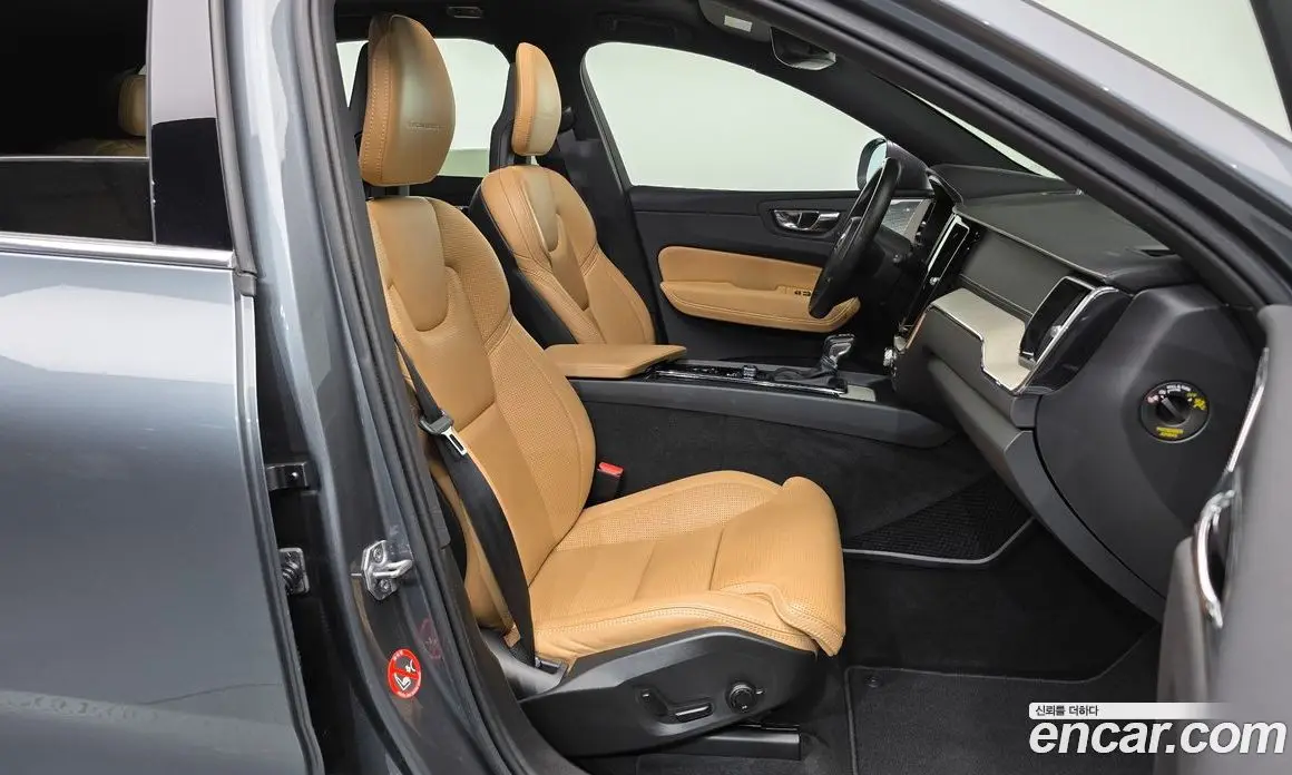 Volvo XC60 2018 2.0 АКПП, фото 11