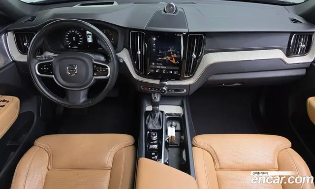 Volvo XC60 2018 2.0 АКПП, миниатюра 7
