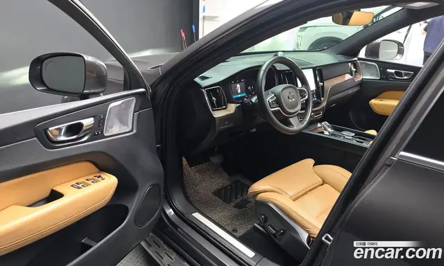 Volvo XC60 2022 2.0 АКПП, миниатюра 12