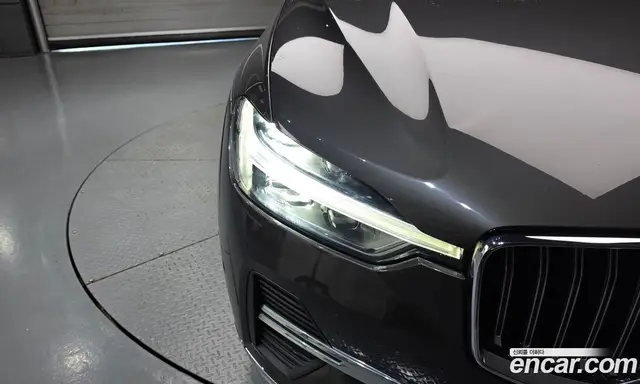 Volvo XC60 2022 2.0 АКПП, миниатюра 7