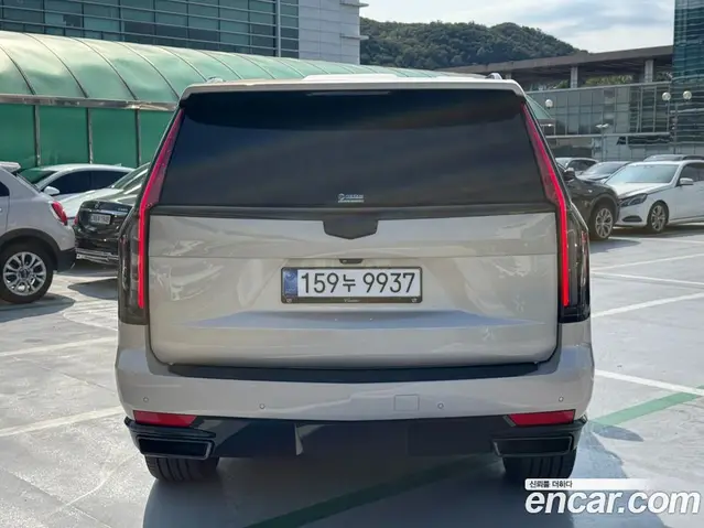 Cadillac Escalade 2022 6.2 АКПП, миниатюра 2
