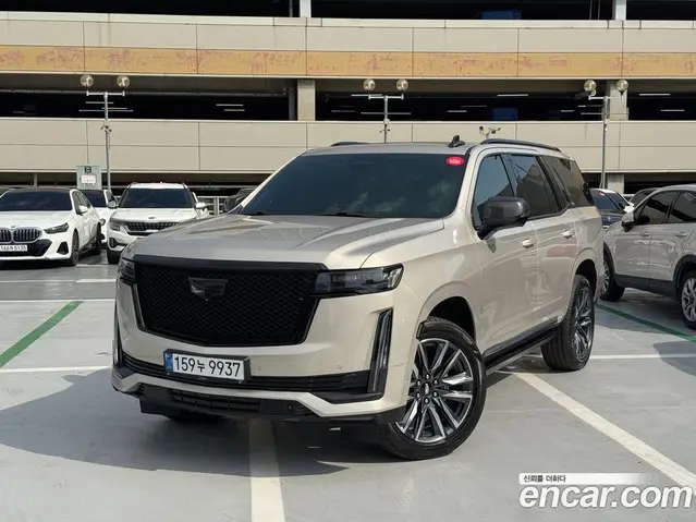Cadillac Escalade 2022 6.2 АКПП, миниатюра 3
