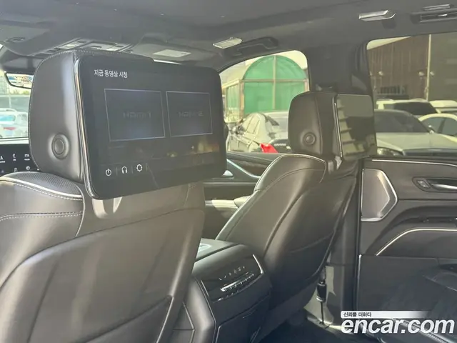 Cadillac Escalade 2022 6.2 АКПП, миниатюра 9