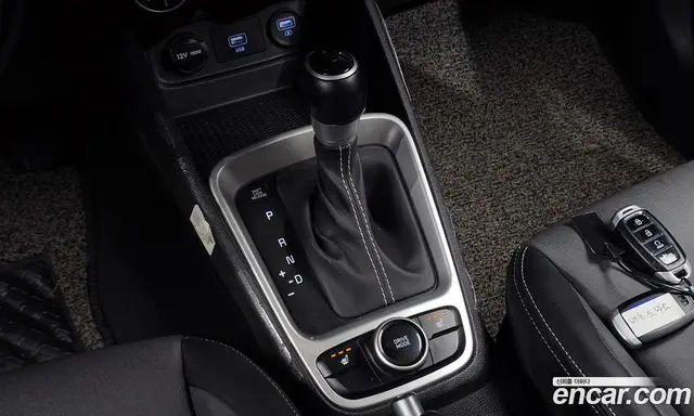 Hyundai Venue 2020 1.6 АКПП, миниатюра 9