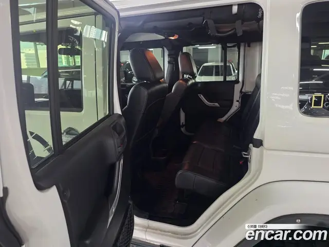 Jeep Wrangler 2012 2.8 АКПП, миниатюра 8