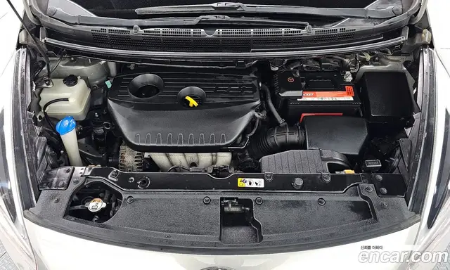 Kia Carens 2013 2.0 АКПП, миниатюра 6
