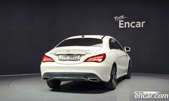 Mercedes-Benz CLA-Class 2017 2.0 АКПП, миниатюра 4 Mercedes-Benz CLA-Class 2017 2.0 АКПП, миниатюра 4