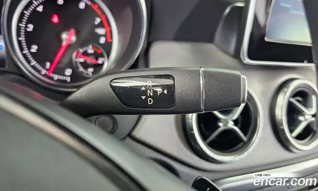 Mercedes-Benz CLA-Class 2017 2.0 АКПП, миниатюра 9 Mercedes-Benz CLA-Class 2017 2.0 АКПП, миниатюра 9