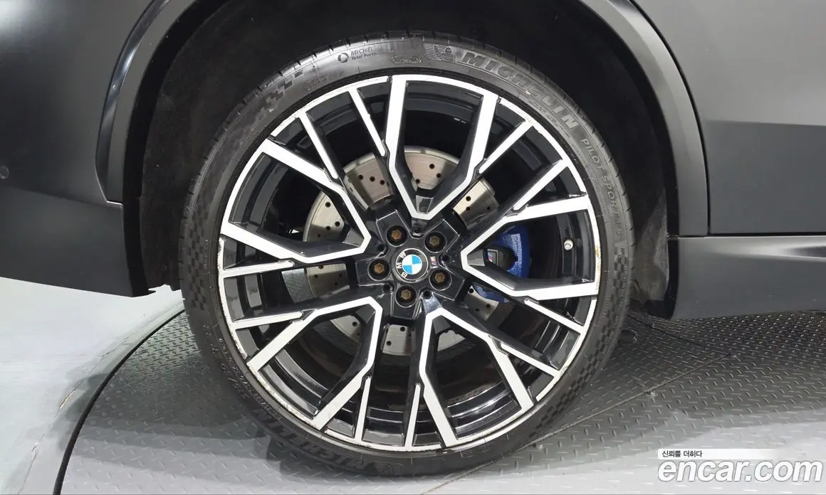 BMW X5M 2021 4.4 АКПП, фото 4 BMW X5M 2021 4.4 АКПП, фото 4