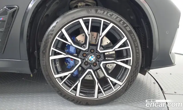 BMW X5M 2021 4.4 АКПП, миниатюра 6 BMW X5M 2021 4.4 АКПП, миниатюра 6