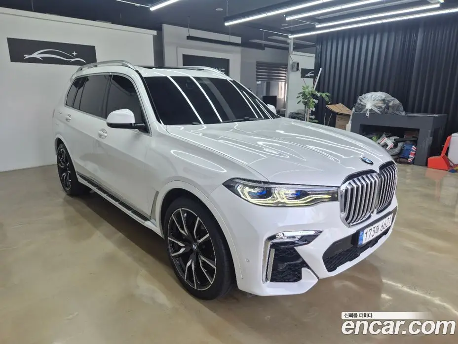 BMW X7 2021 3.0 АКПП, фото 3
