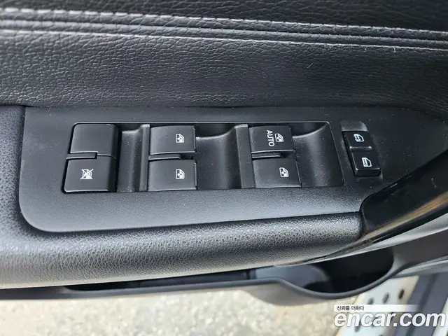 Chevrolet Captiva 2016 2.0 АКПП, миниатюра 11