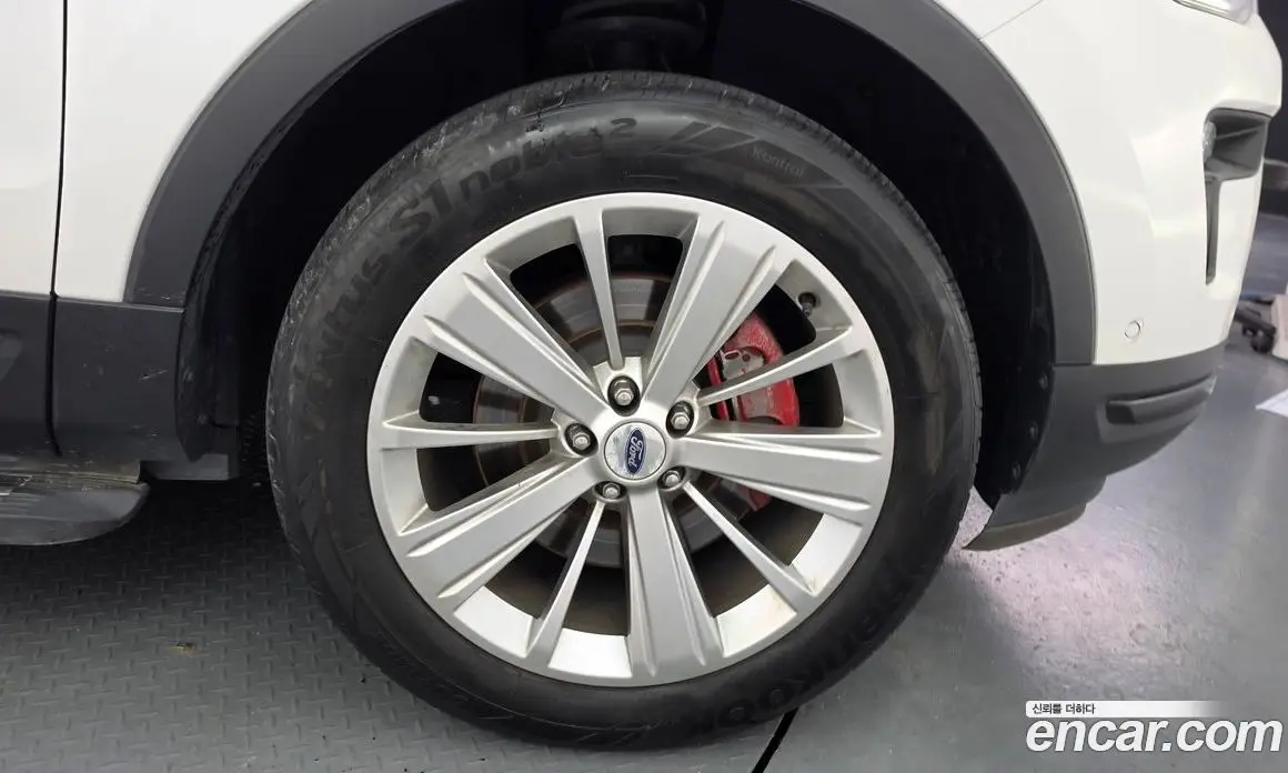Ford Explorer 2019 2.3 АКПП, фото 4