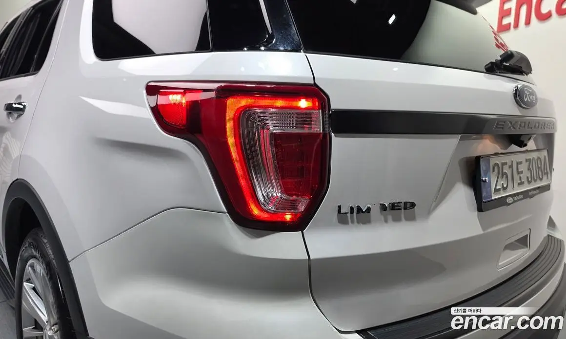Ford Explorer 2019 2.3 АКПП, фото 8