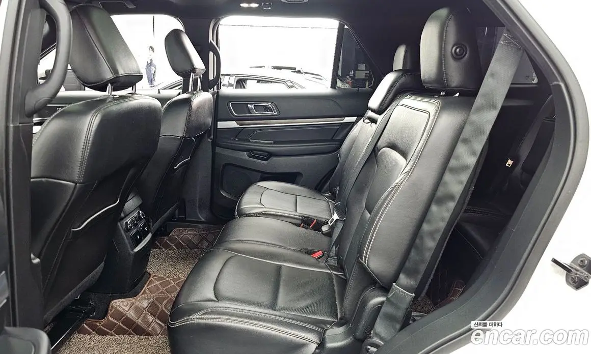 Ford Explorer 2019 2.3 АКПП, фото 16