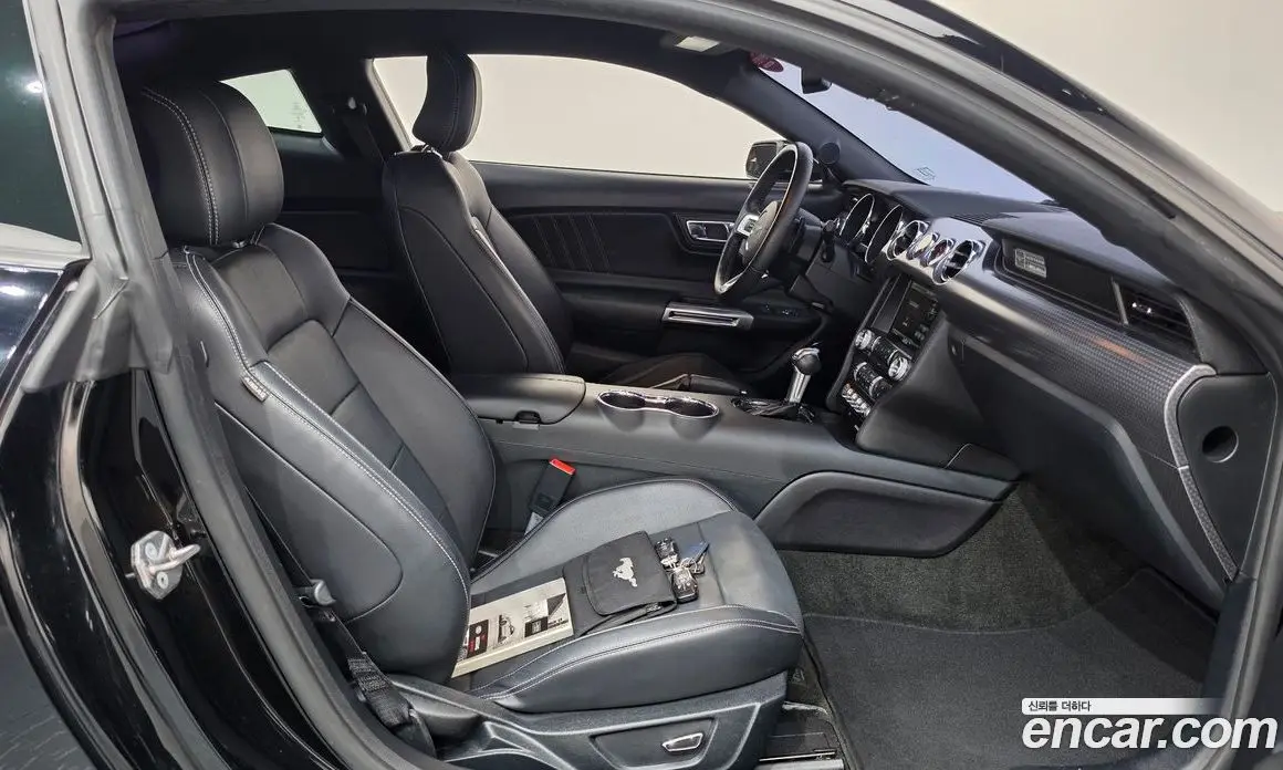 Ford Mustang 2015 2.3 АКПП, фото 11