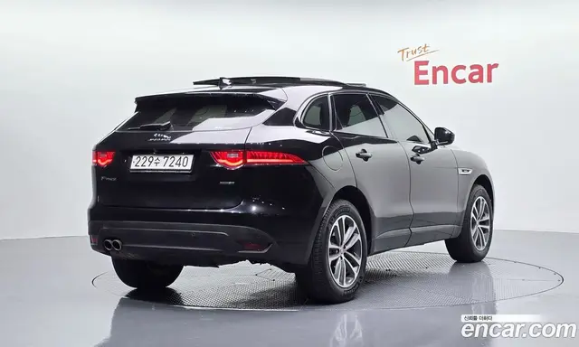 Jaguar F-Pace 2017 2.0 АКПП, миниатюра 2