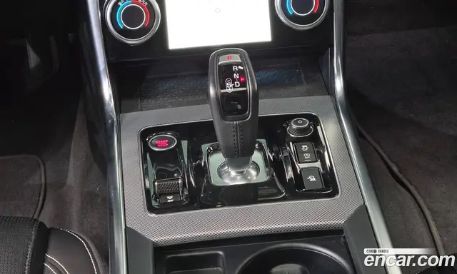Jaguar XE 2020 2.0 АКПП, миниатюра 11