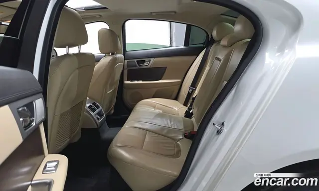 Jaguar XF 2014 2.0 АКПП, миниатюра 12
