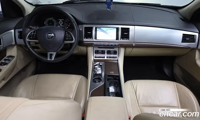 Jaguar XF 2014 2.0 АКПП, миниатюра 7