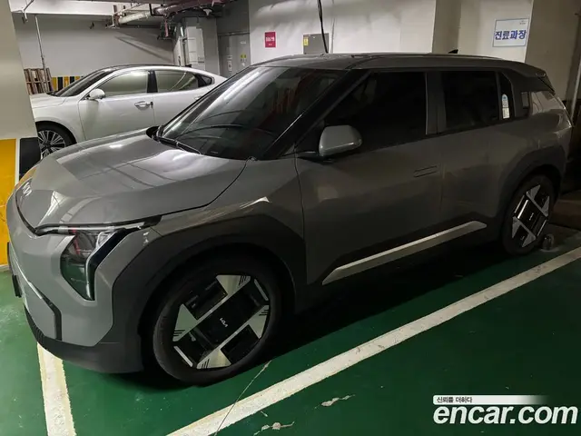 Kia EV3 2026 АКПП, миниатюра 3
