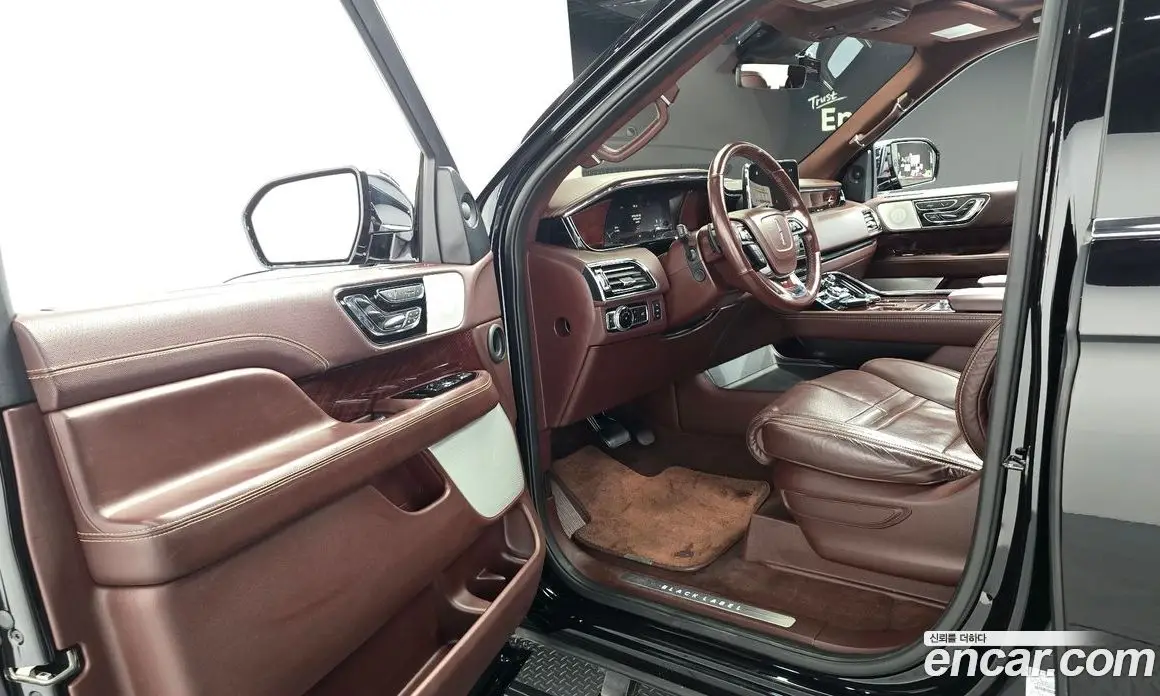 Lincoln Navigator 2021 3.5 АКПП, фото 13