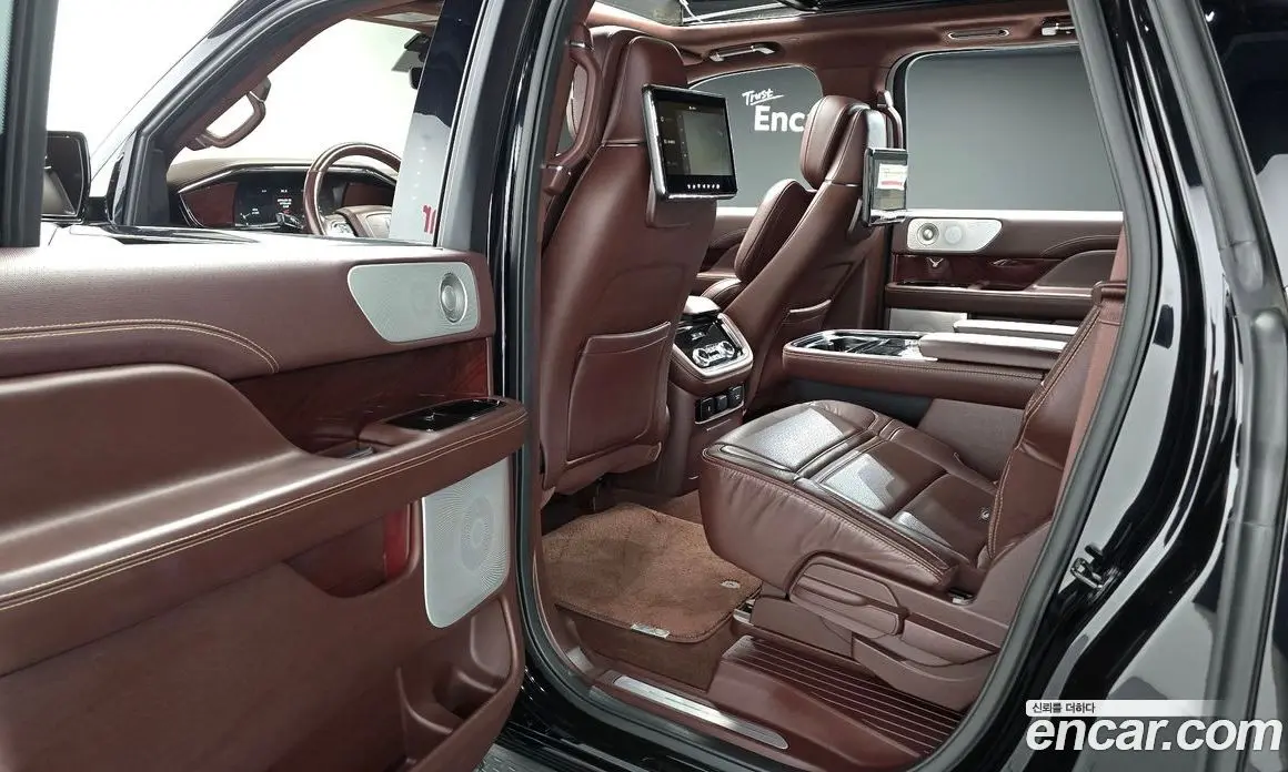 Lincoln Navigator 2021 3.5 АКПП, фото 17