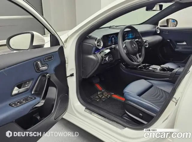 Mercedes-Benz A-Class 2020 2.0 АКПП, миниатюра 11