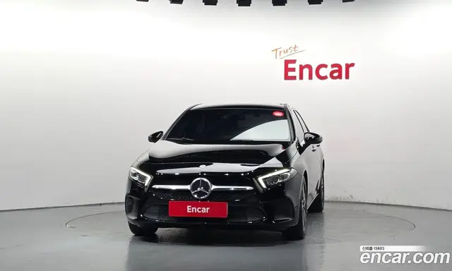 Mercedes-Benz A-Class 2021 2.0 АКПП, миниатюра 3