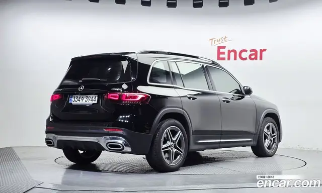 Mercedes-Benz GLB-Class 2023 2.0 АКПП, миниатюра 2