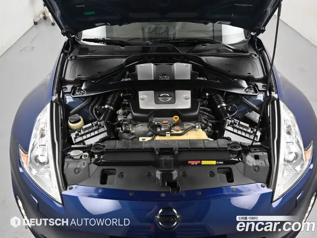 Nissan 370Z 2016 3.7 АКПП, миниатюра 6