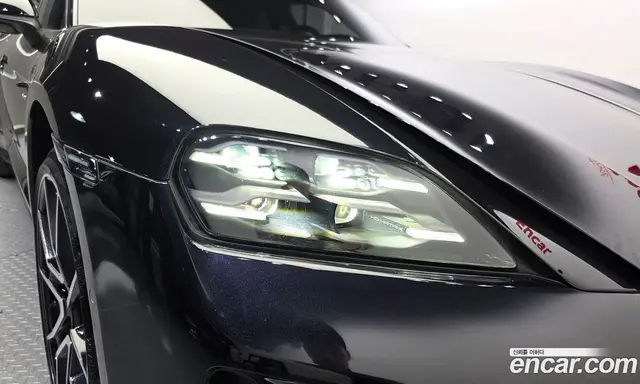 Porsche Taycan 2025 0.1 АКПП, миниатюра 8