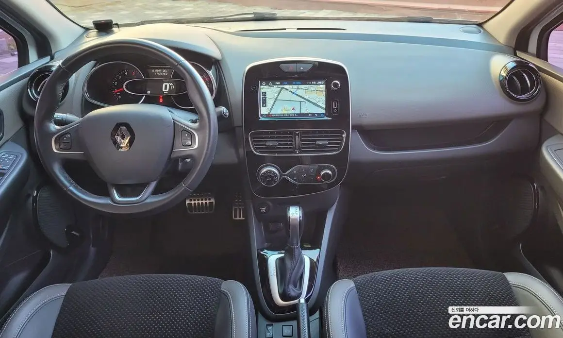 Renault (Samsung) Clio 2018 1.5 АКПП, фото 14