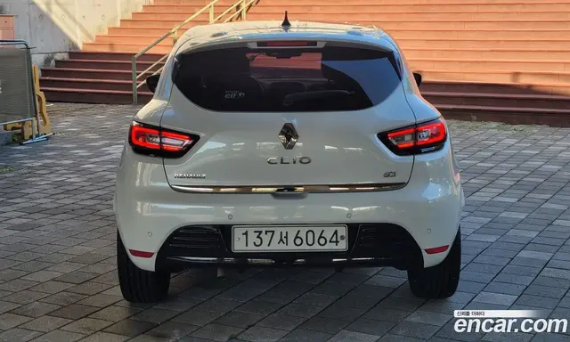 Renault (Samsung) Clio 2018 1.5 АКПП, миниатюра 6