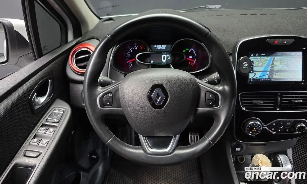 Renault (Samsung) Clio 2018 1.5 АКПП, фото 13