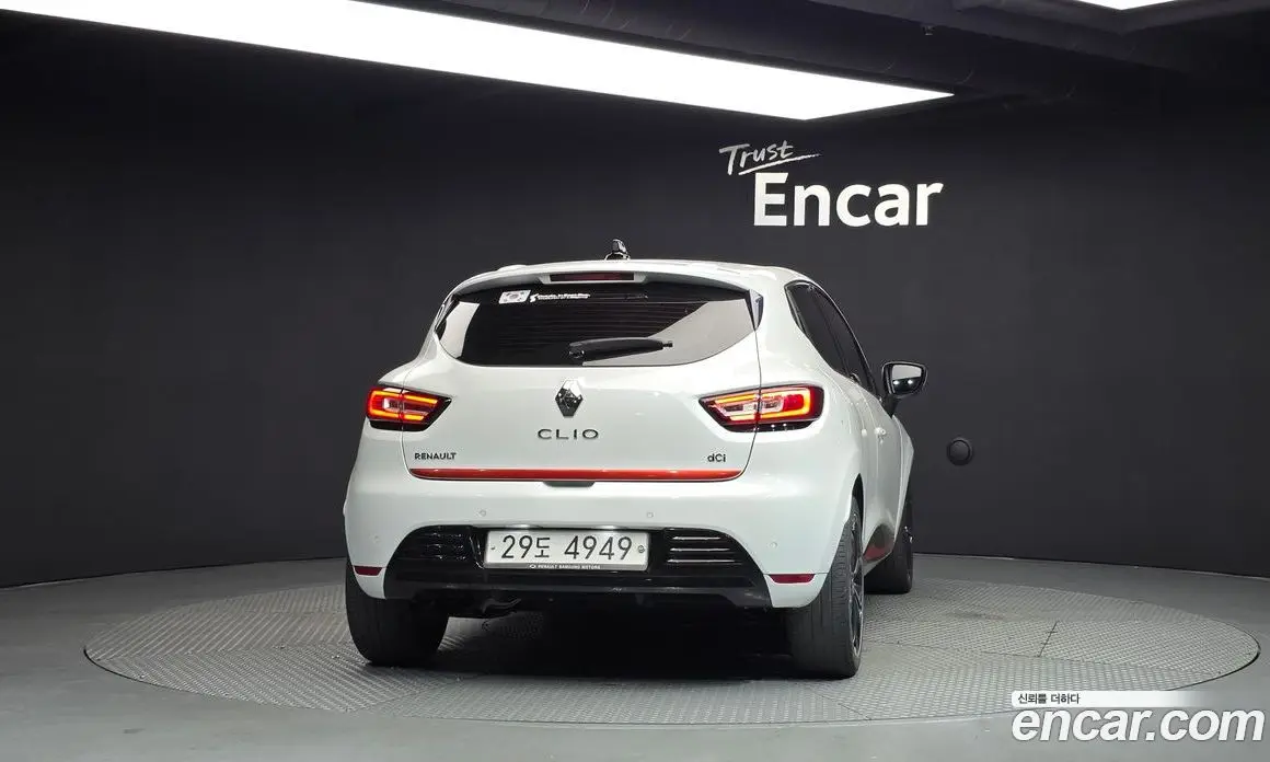 Renault (Samsung) Clio 2018 1.5 АКПП, фото 4