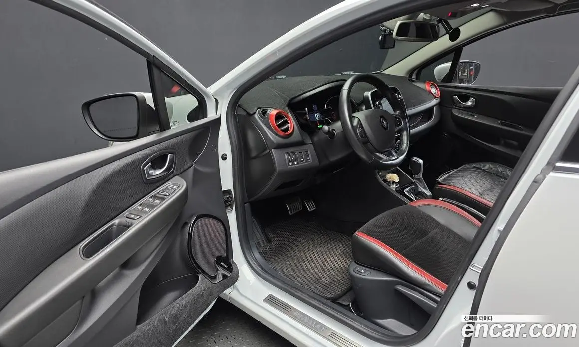 Renault (Samsung) Clio 2018 1.5 АКПП, фото 10