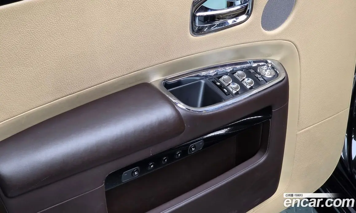 Rolls-Royce Ghost 2015 6.6 АКПП, фото 16