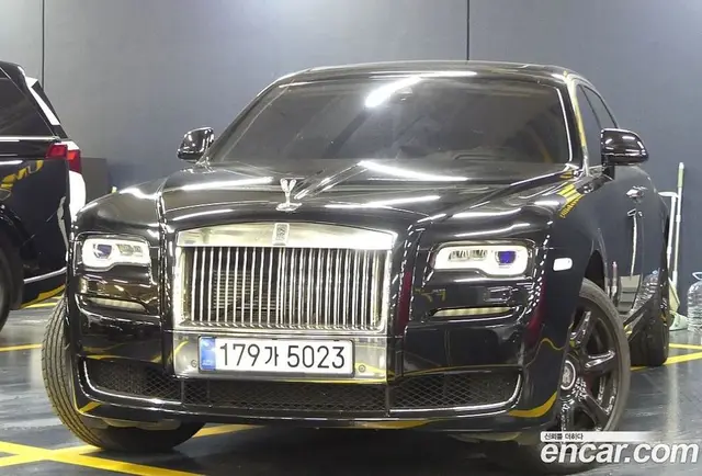 Rolls-Royce Ghost, 2016, 64 641 км